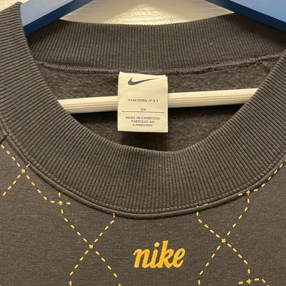Nike Black Cropped Sweatshirt with Gold Stitching - Picture 2 of 7